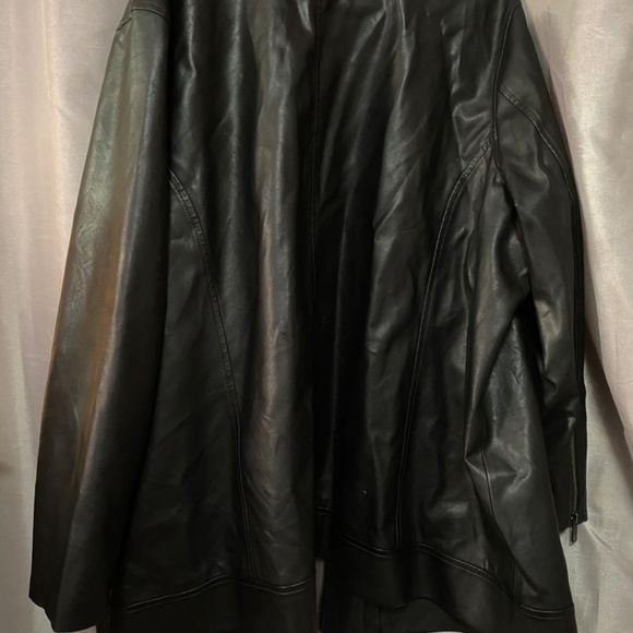 Plus Size Faux Leather Woman’s Jacket - Picture 2 of 2